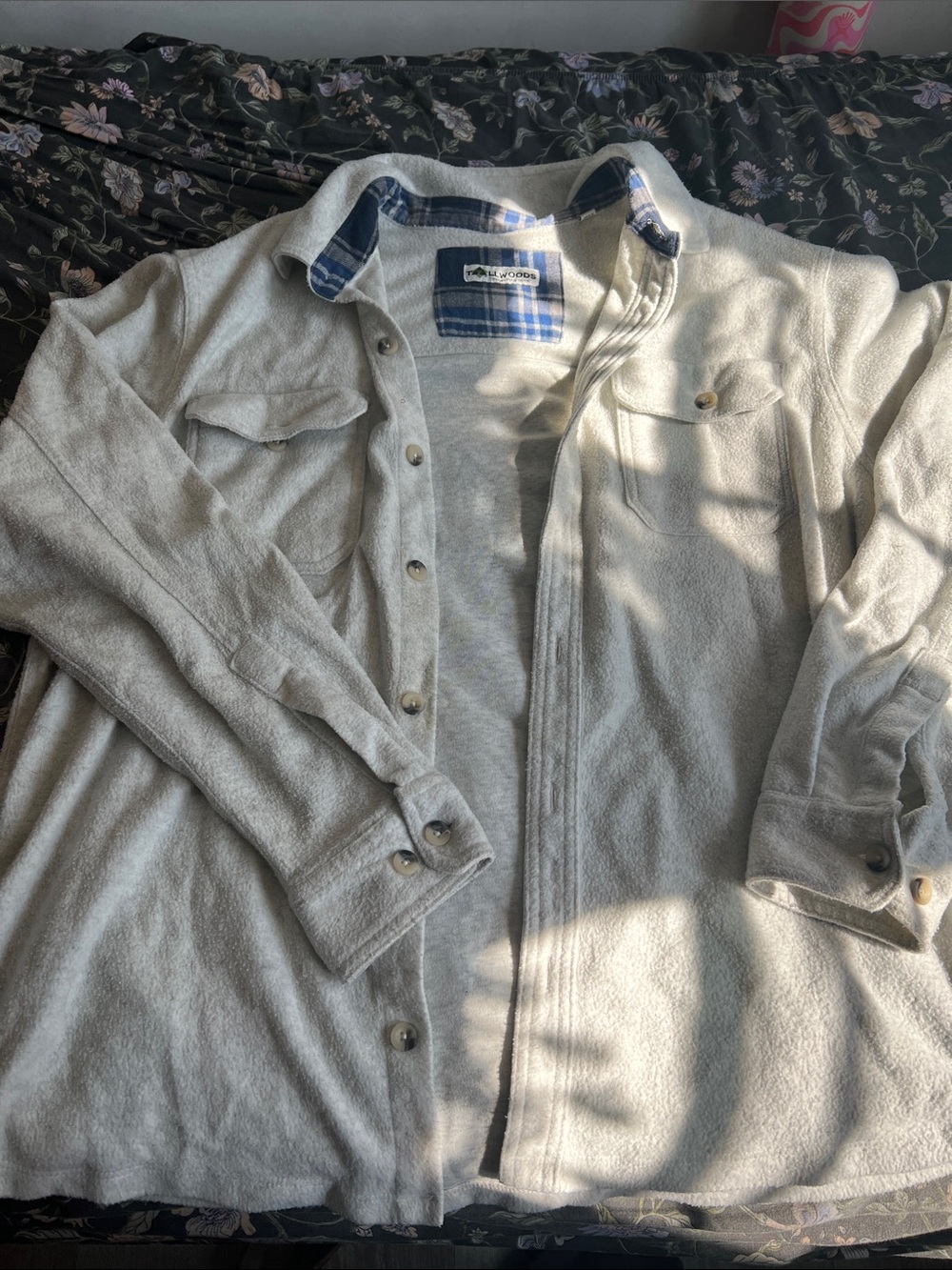 Light Gray Button-Up Shacket with Plaid Collar